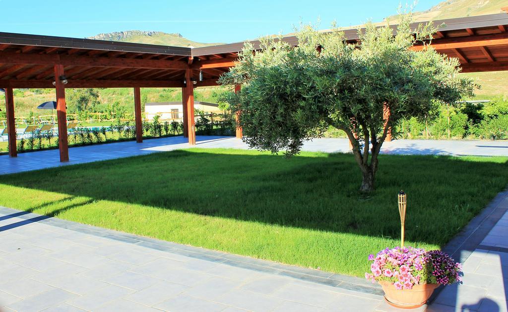 Tenuta Lanza Il Mulino Acquaviva Platani Экстерьер фото
