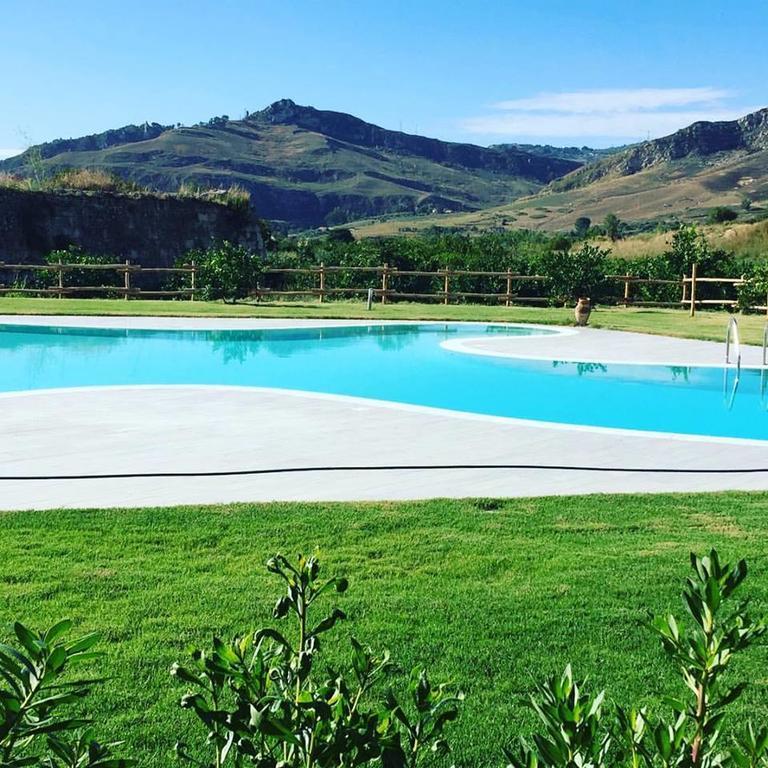 Tenuta Lanza Il Mulino Acquaviva Platani Экстерьер фото